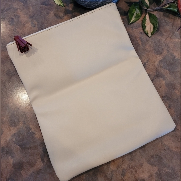 RACHEL PALLY Floral Print Reversible Vegan Clutch - Picture 4 of 13